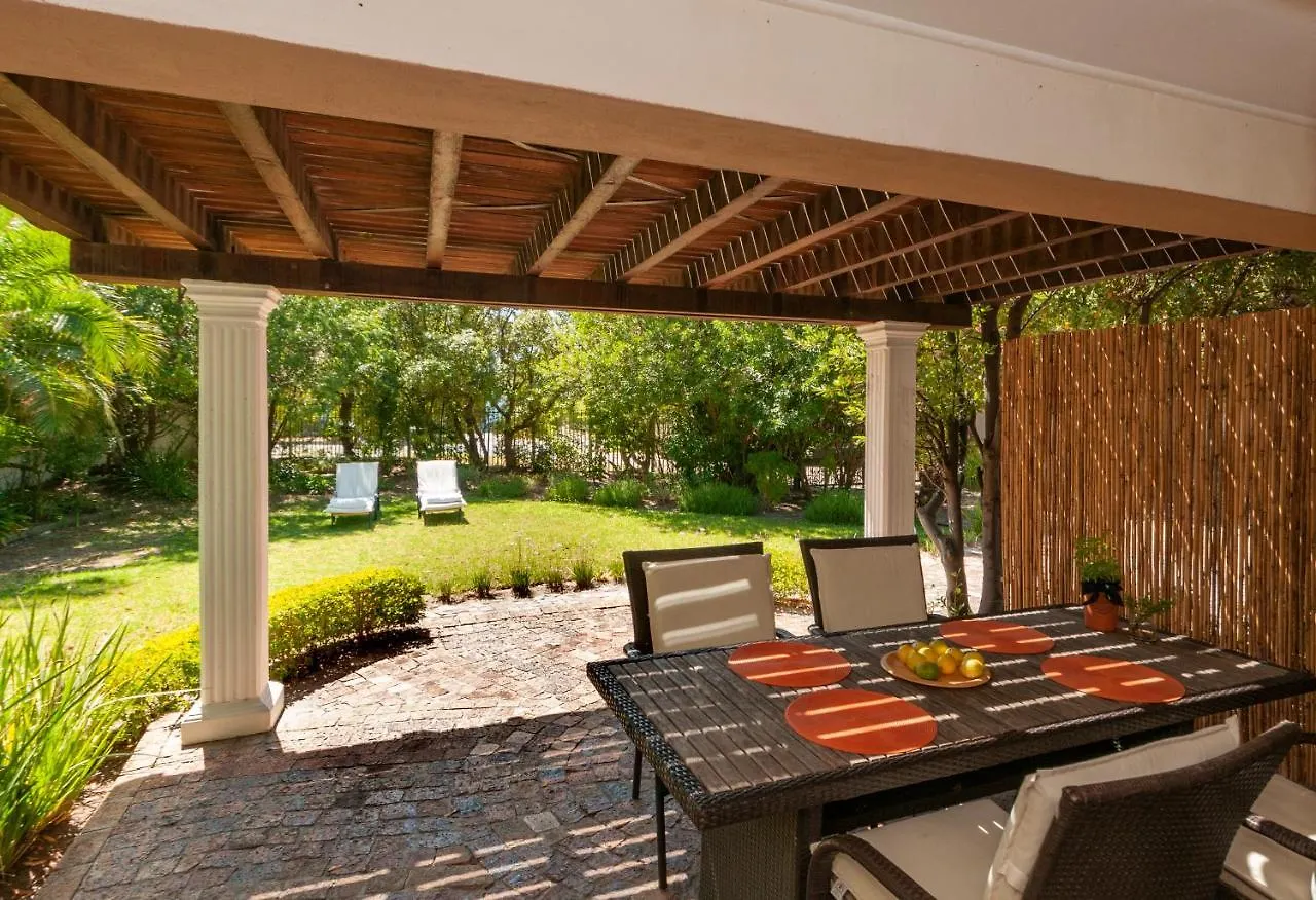 Just Unwind Apartment Somerset West